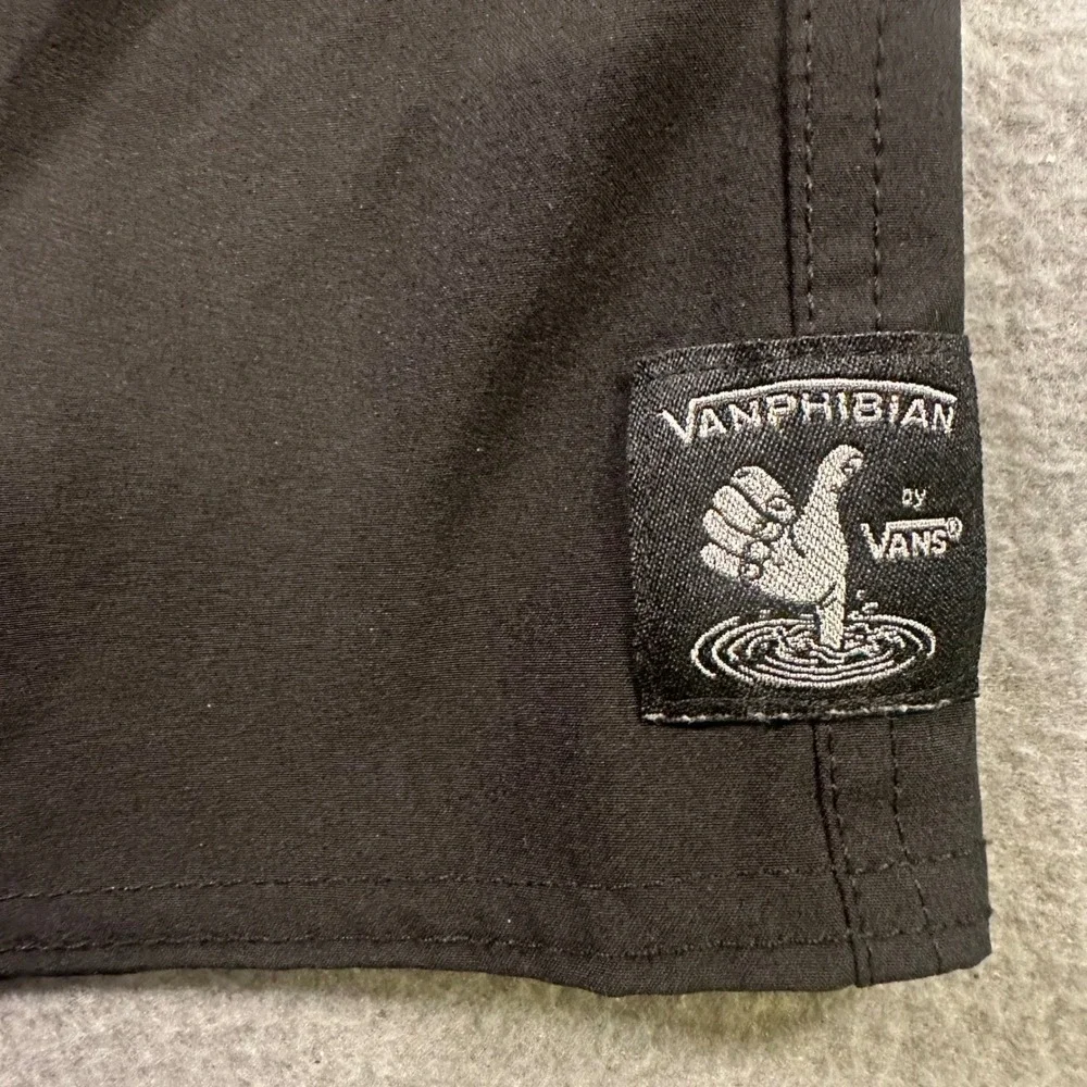 Vans Vanphibian Hybrid Board Shorts Black Boys Size 16 Stretch Quick Dry Swim
